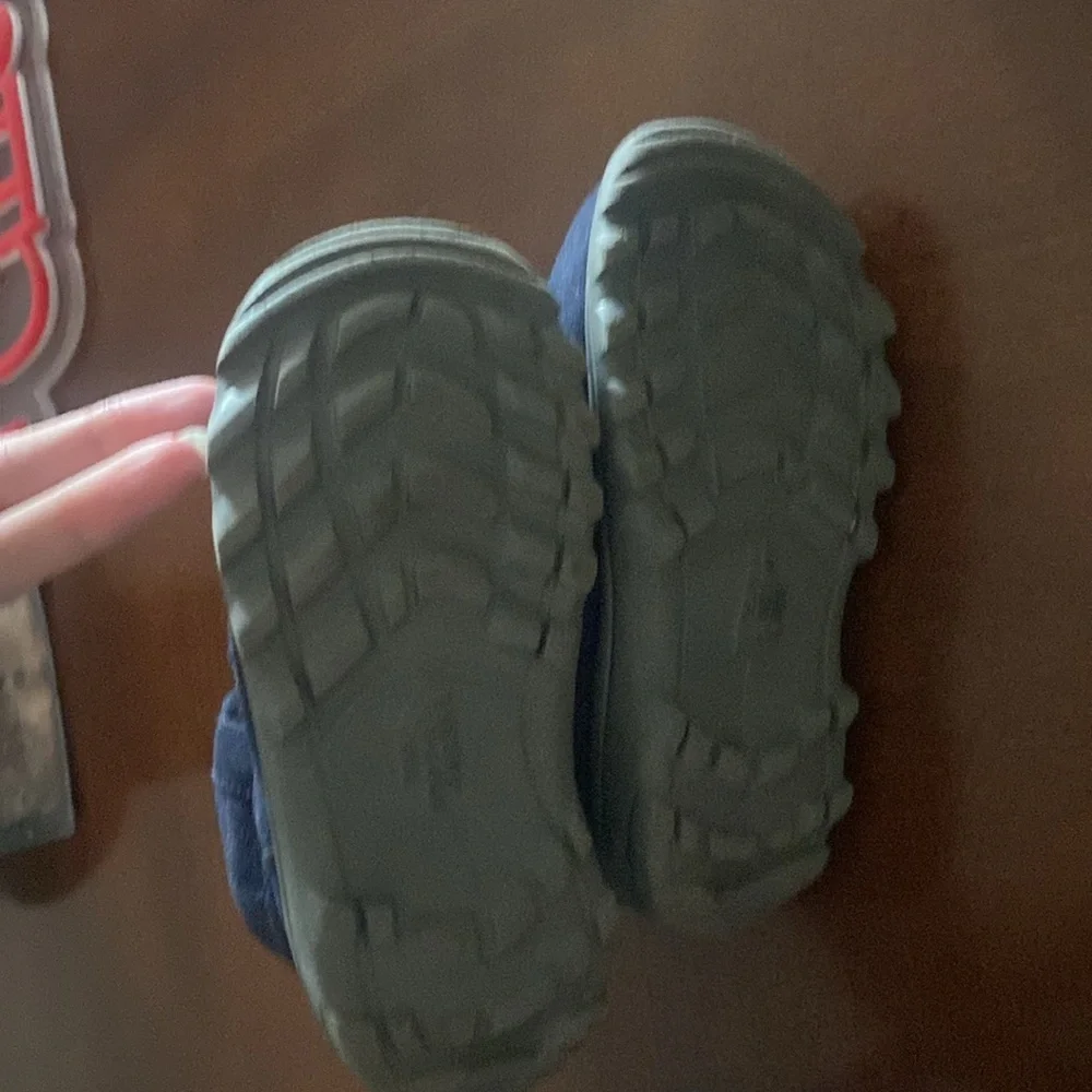 The North face blue boots  toddler size 8